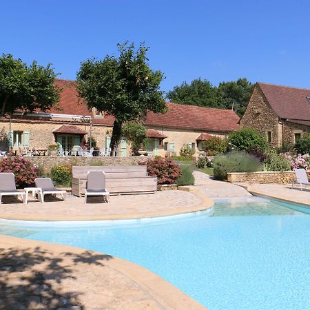 Hotel De La Ferme Lamy Meyrals Exterior photo