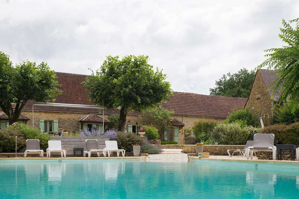 Hotel De La Ferme Lamy Meyrals Exterior photo